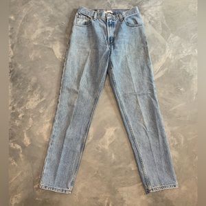 Women’s Vintage Straight Leg Levi’s 8